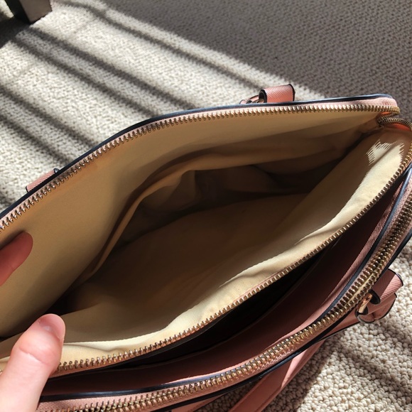 Purse - Picture 4 of 5